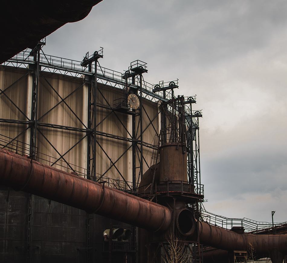 Sản xuất dầu khí